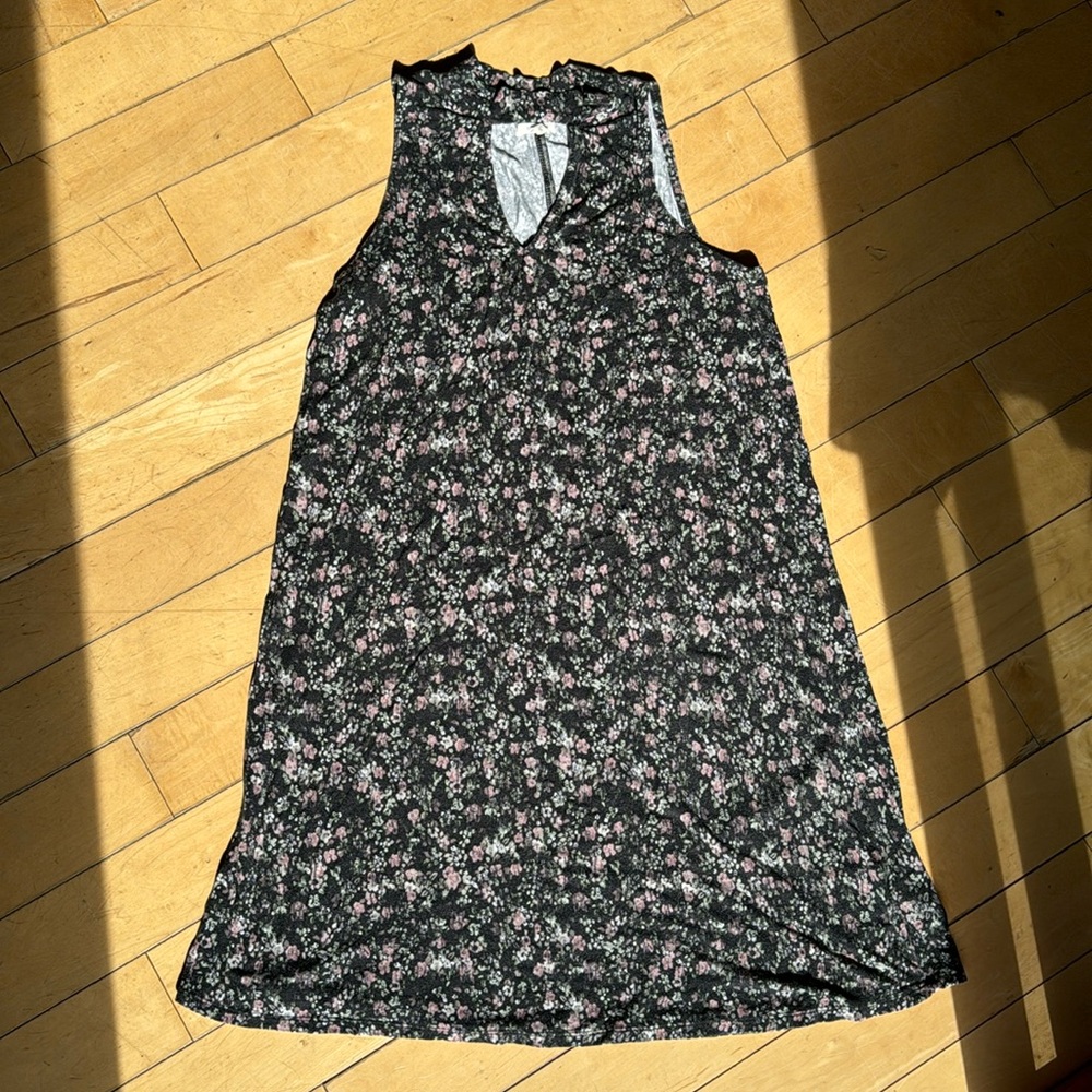 Maurice’s size small rayon/spandex dress